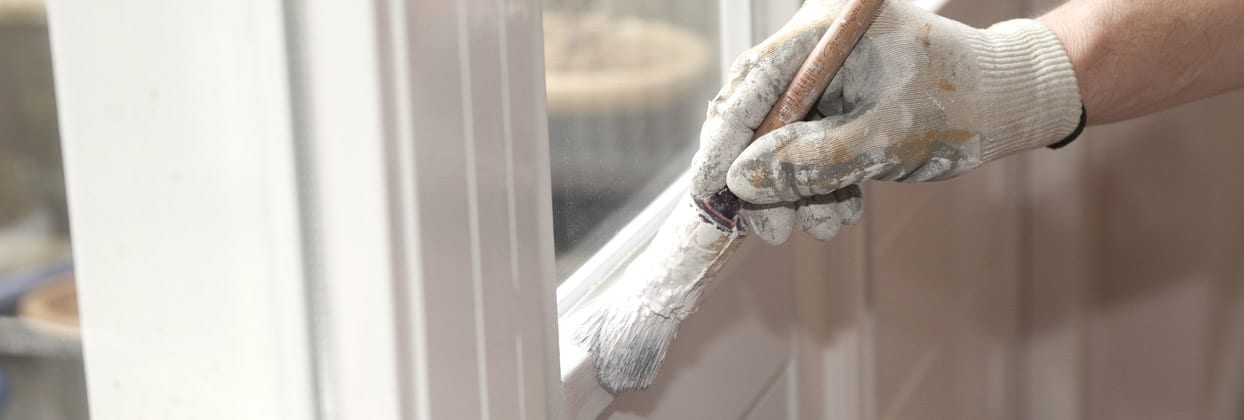 Painting wooden windows for longer life