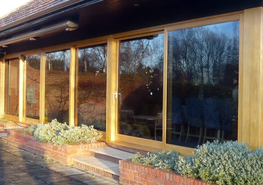 Peveril Lift and Slide doors